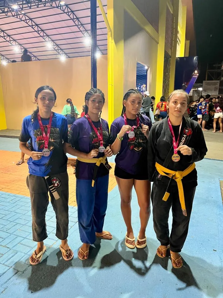 “Guerreiras da Vila Amazônia: atletas do CT Kakau conquistam 17 medalhas na 1ª Copa Feminina de Jiu-Jitsu de Parintins”